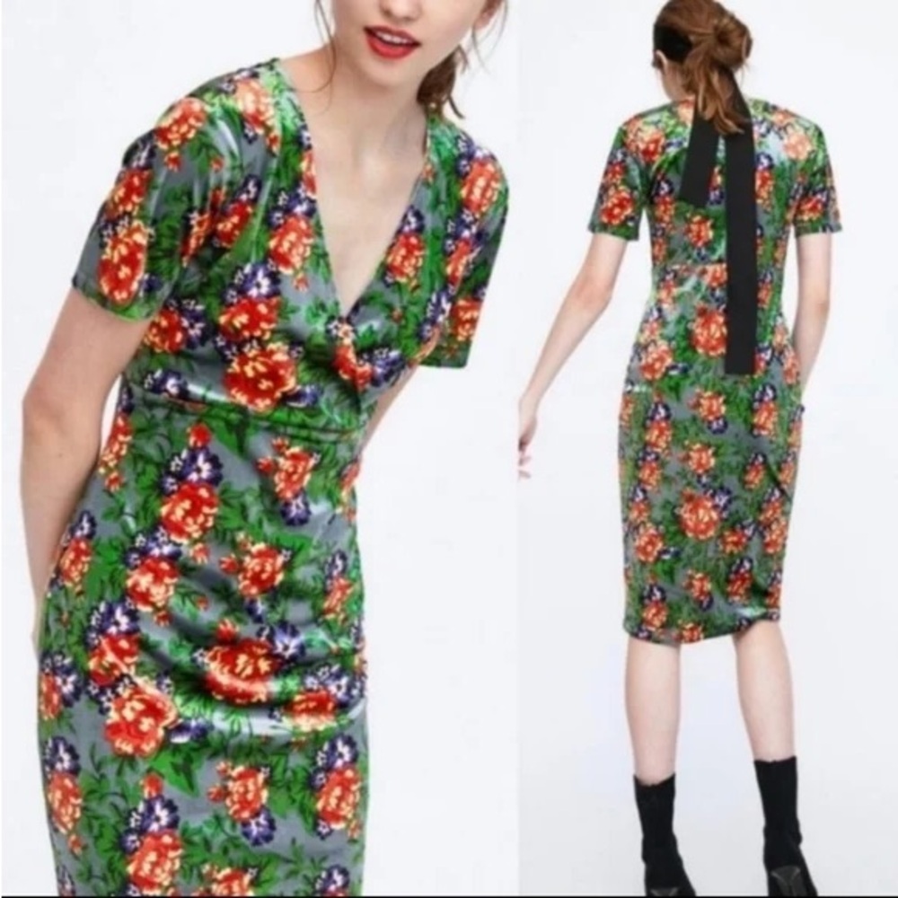ZARA Floral Velvet Midi Dress size Medium
